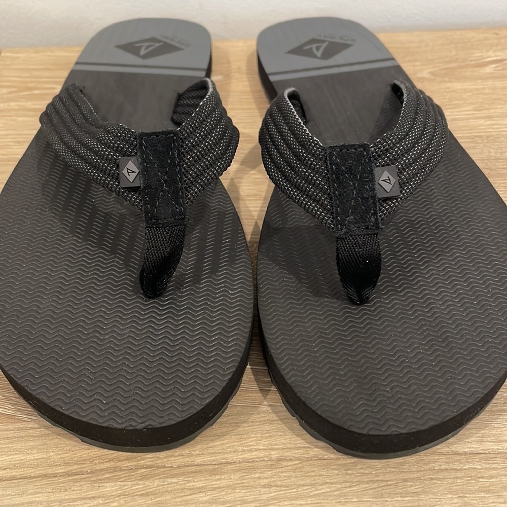 Sperry Sandals, Size 12 - Picture 8 of 9